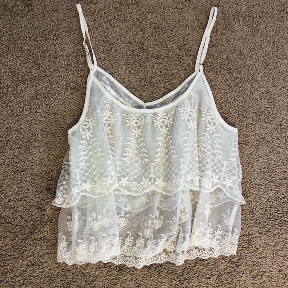 Summer embroidered tank - Picture 2 of 4
